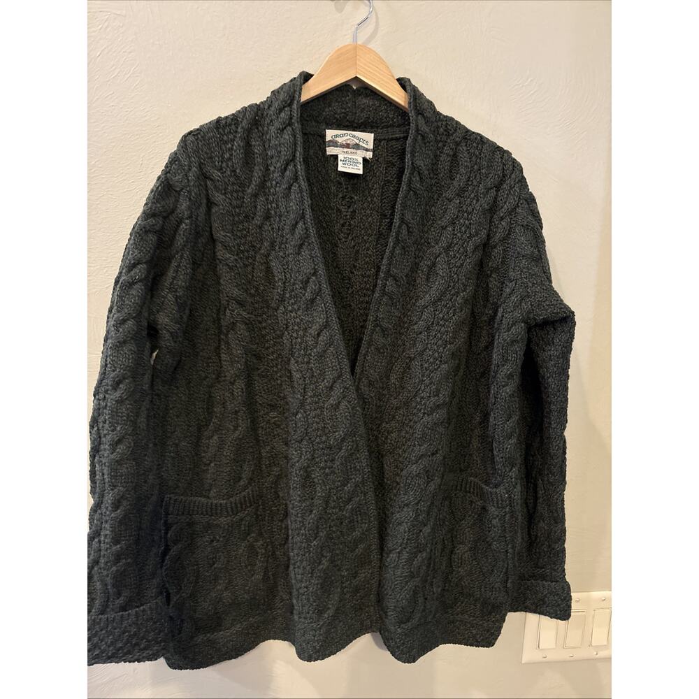 Aran‎ Sweater Market Cardigan Sweater Medium Green/Tan Merino Wool Collar